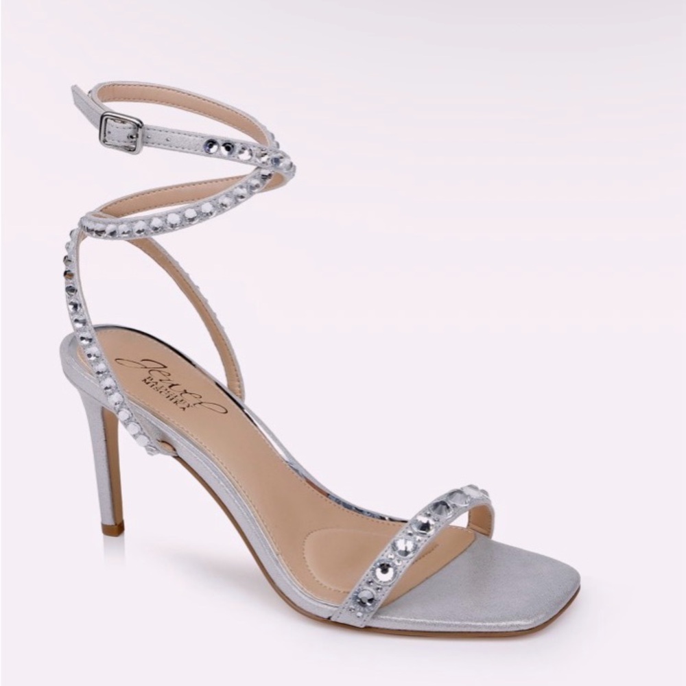 Jewel Badgley Mischka Hosanna Heels